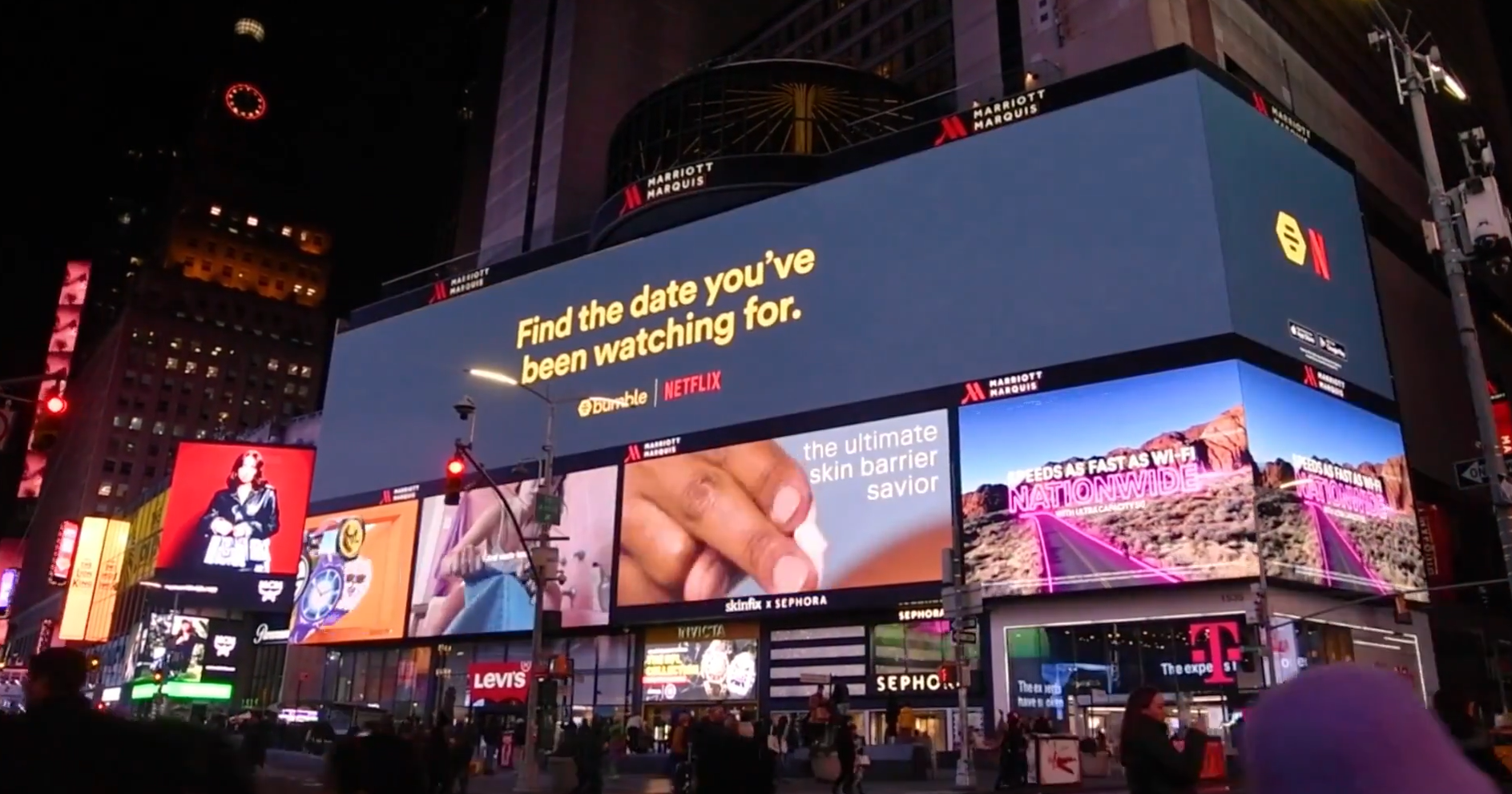 Bumble x Netflix Times Square